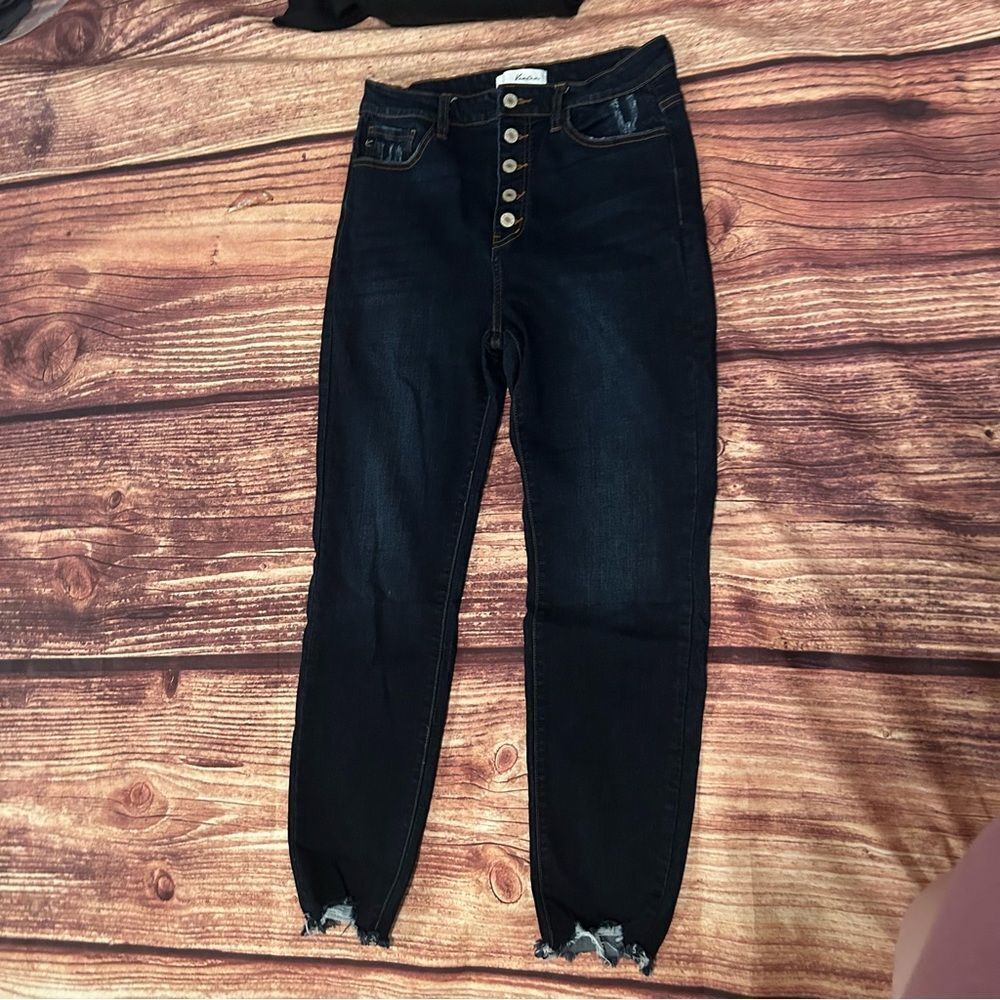 Women’s Kancan Button up Jeans Skinny Size 11